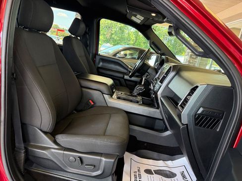 Used 2019 Ford F150 XLT w/ Equipment Group 302A Luxury AWD/4WD image 14
