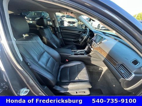 Used 2022 Honda Accord Touring image 29