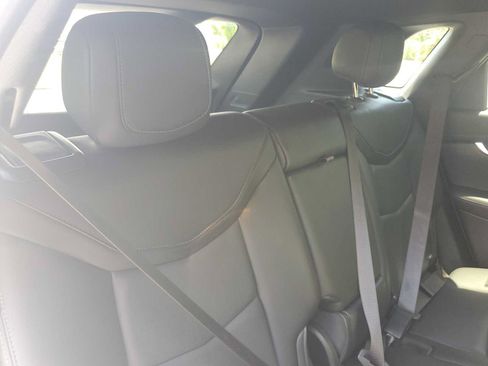 Used 2024 Cadillac XT5 Premium Luxury FWD image 21