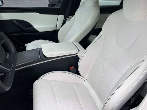 Used 2023 Tesla Model X Plaid AWD/4WD image 19