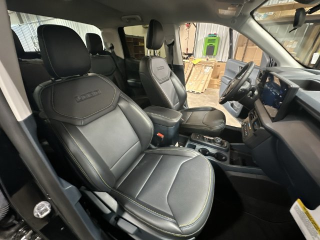 Used 2026 Ford Maverick Lobo AWD/4WD image 32