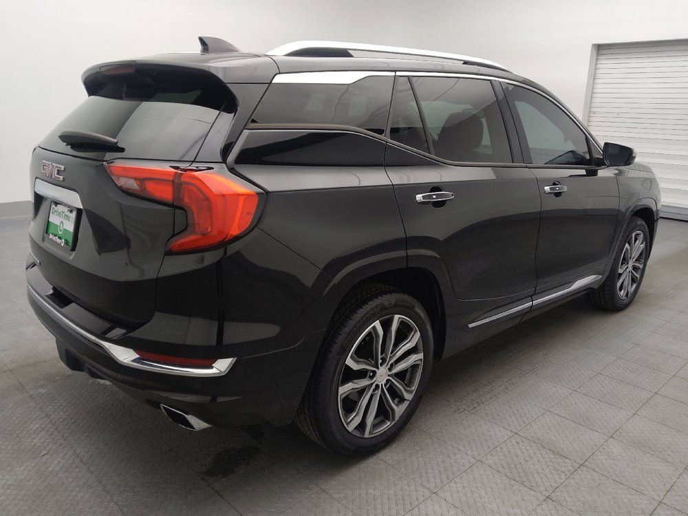 Used 2019 GMC Terrain Denali w/ Advanced Safety Package FWD image 9