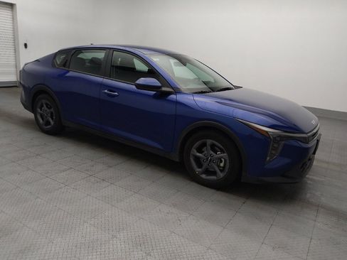 Used 2025 Kia K4 FWD image 11