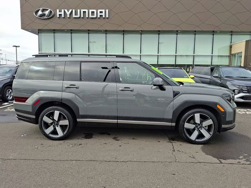 Certified 2024 Hyundai Santa Fe Limited image 7