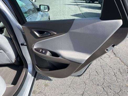 Used 2021 Chevrolet Malibu LT image 20
