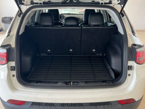 Used 2020 Jeep Compass Limited AWD/4WD image 10