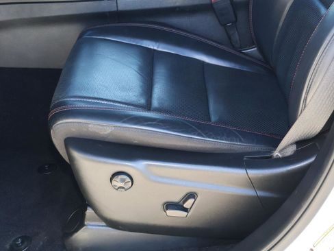 Used 2021 Dodge Durango R/T w/ Blacktop Package image 16