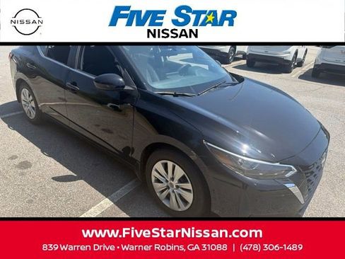 Used 2025 Nissan Sentra S FWD image 23