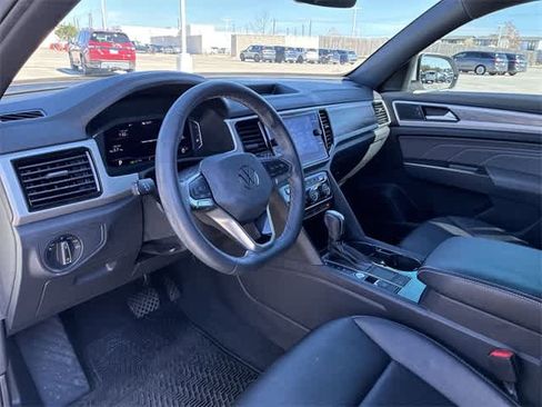 Used 2023 Volkswagen Atlas Cross Sport SE w/ Black Wheel Package image 2
