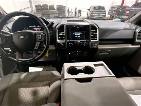 Used 2016 Ford F150 XLT w/ Equipment Group 302A Luxury image 14