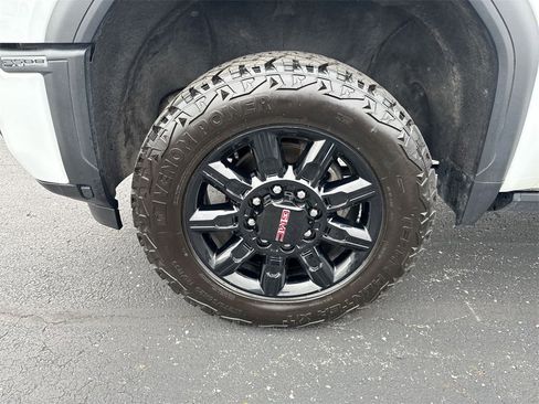 Used 2024 GMC Sierra 2500 AT4 w/ AT4 Premium Plus Package image 10