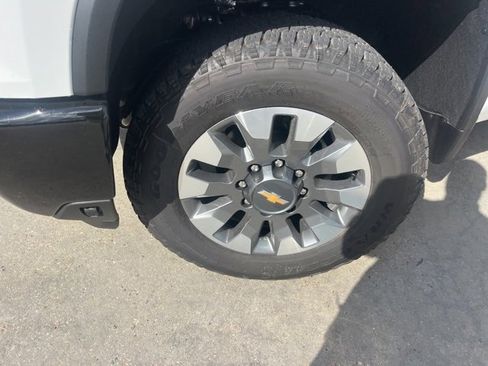 New 2026 Chevrolet Silverado 2500 Custom w/ Custom Value Package image 33