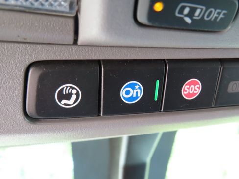 Used 2023 Chevrolet Silverado 3500 W/T w/ WT Convenience Package AWD/4WD image 9