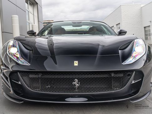 Certified 2023 Ferrari 812 GTS image 2