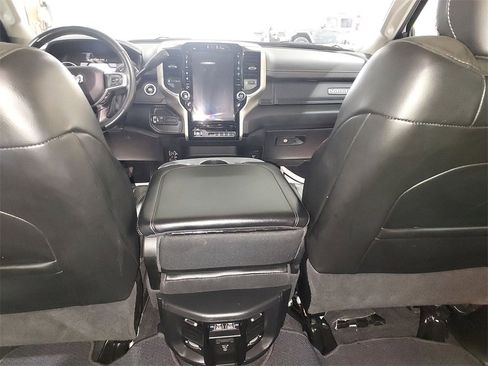 Used 2024 RAM 2500 Laramie image 10