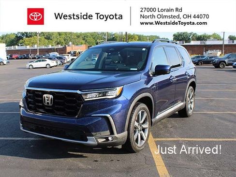 Used 2024 Honda Pilot Elite image 1