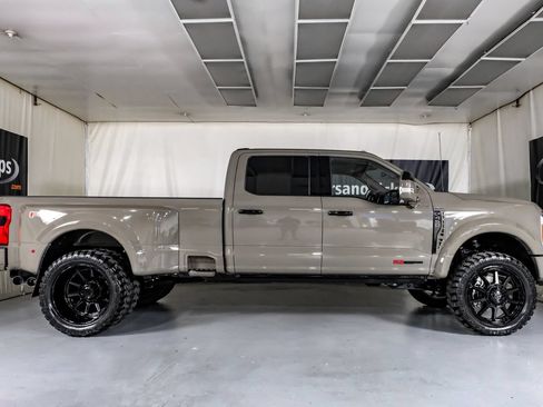Used 2026 Ford F450 Platinum AWD/4WD image 5