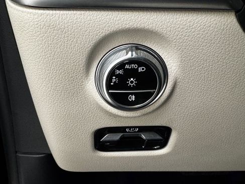 Used 2022 Mercedes-Benz C 300 4MATIC Sedan image 28