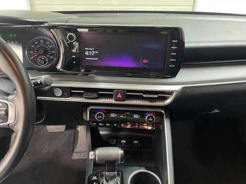 Used 2022 Kia K5 GT-Line AWD/4WD image 19