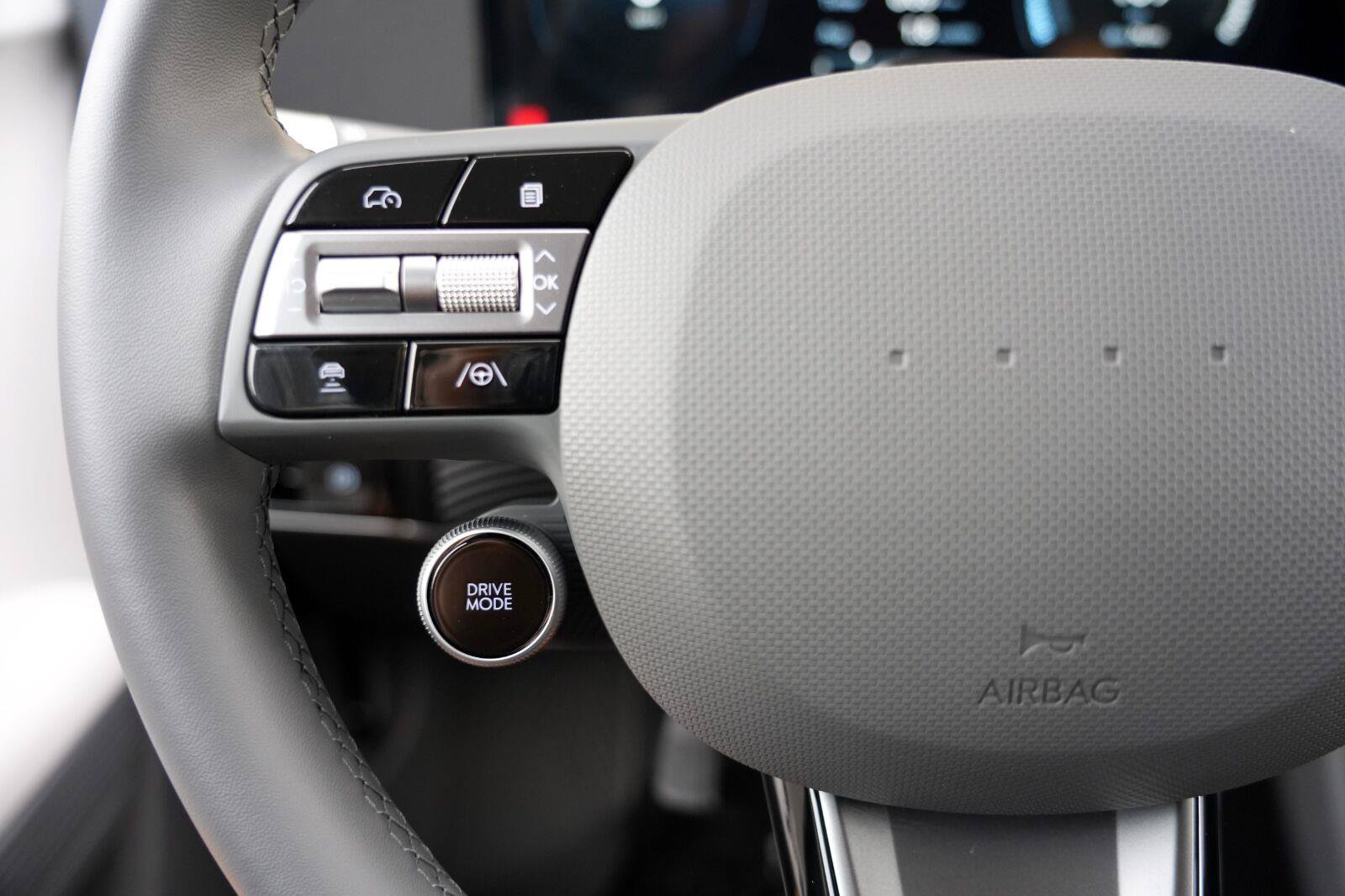 Used 2025 Hyundai Ioniq 5 SE RWD image 20