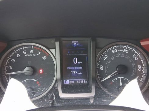 Used 2020 Toyota Tacoma TRD Sport image 19