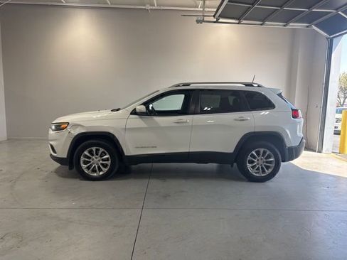 Used 2021 Jeep Cherokee Latitude image 10