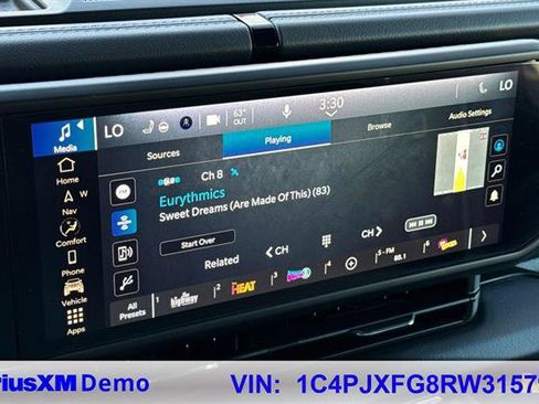 Used 2024 Jeep Wrangler Unlimited Rubicon w/ Technology Group image 35