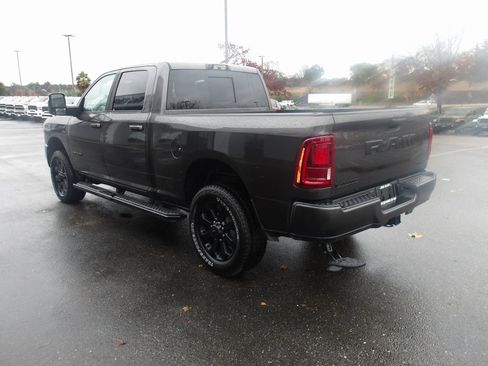 Used 2025 RAM 2500 Laramie image 6