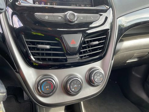 Used 2022 Chevrolet Spark LT FWD image 17