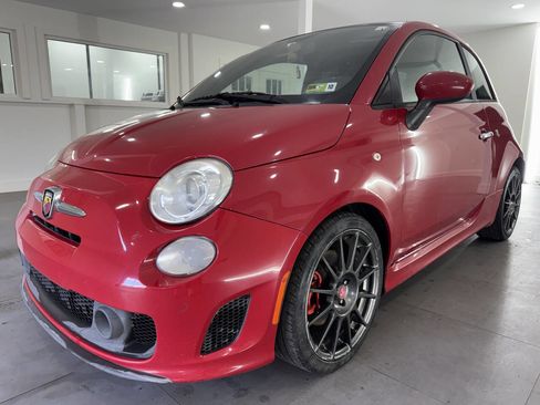 Used 2013 FIAT 500 Abarth FWD image 1