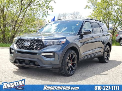Certified 2023 Ford Explorer ST w/ ST Street Pack AWD/4WD image 2