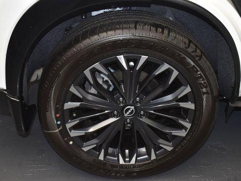 New 2026 Nissan Rogue Platinum w/ Platinum Premium Package image 5