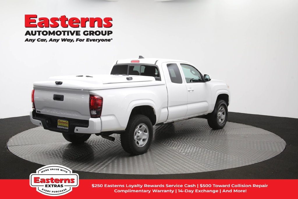 Used 2023 Toyota Tacoma SR RWD image 40