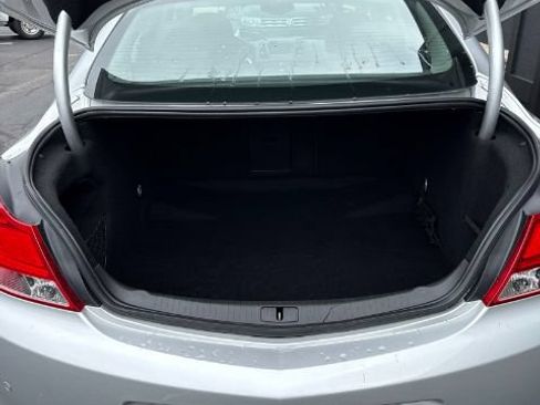 Used 2011 Buick Regal CXL Turbo FWD image 14