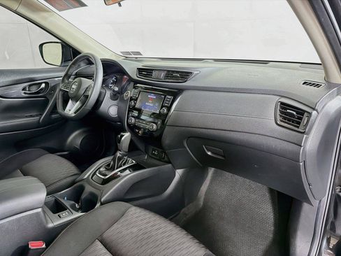 Used 2018 Nissan Rogue SV AWD/4WD image 30