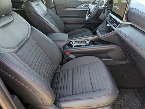 New 2026 Ford Explorer ST-Line image 36