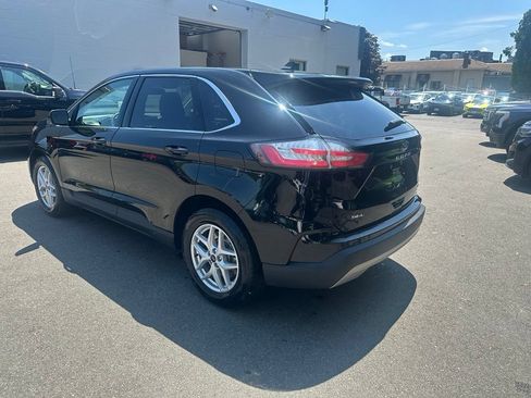 Used 2024 Ford Edge SEL AWD/4WD image 7