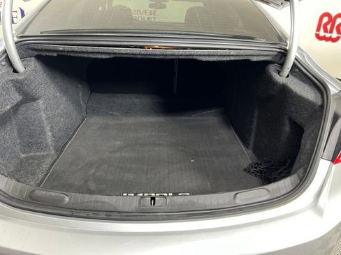 Used 2018 Chevrolet Impala LT w/ LT Leather Package image 23