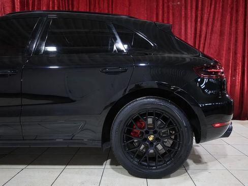 Used 2018 Porsche Macan GTS AWD/4WD image 6