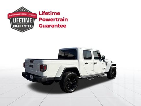Used 2024 Jeep Gladiator Sport AWD/4WD image 7