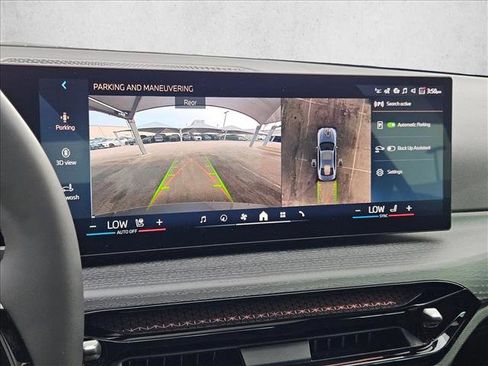 New 2026 BMW 330i Sedan w/ Premium Package image 14