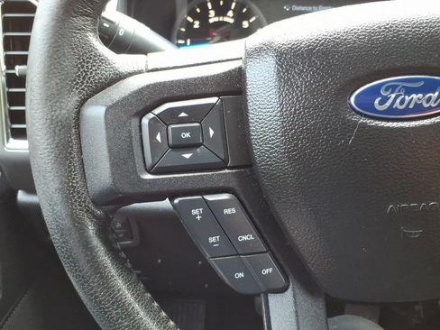 Used 2016 Ford F150 XLT w/ Equipment Group 302A Luxury AWD/4WD image 13