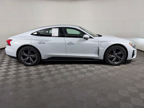Certified 2023 Audi e-tron GT Premium Plus AWD/4WD image 8