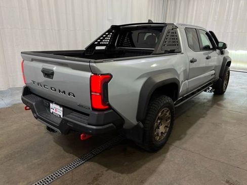 Used 2024 Toyota Tacoma 4x4 Double Cab Hybrid image 4