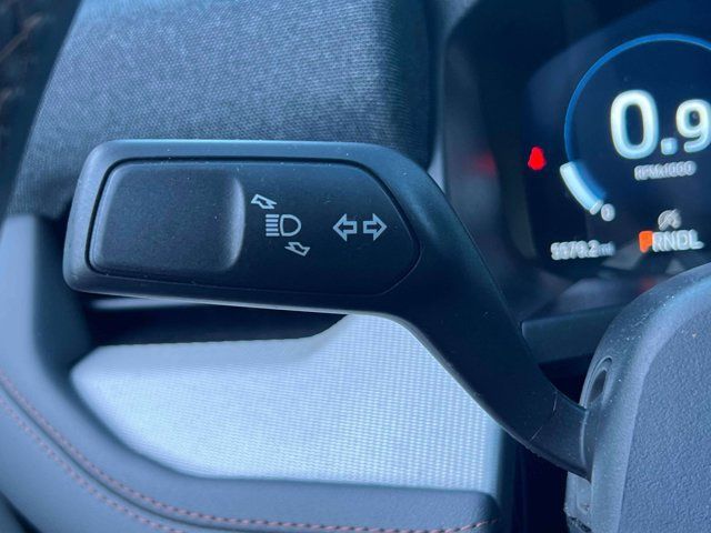 Used 2026 Ford Explorer Active AWD/4WD image 29