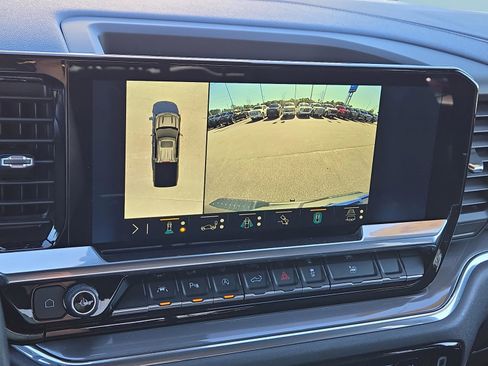 Used 2023 Chevrolet Silverado 1500 High Country w/ High Country Premium Package image 27