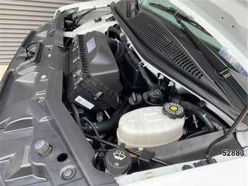 Used 2025 Chevrolet Express 3500 LS RWD image 11