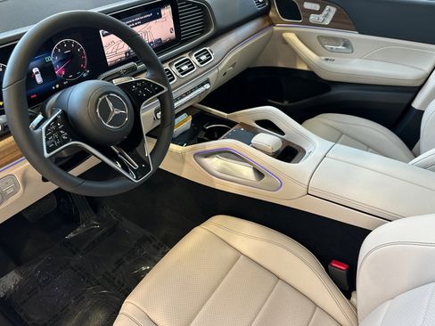 New 2025 Mercedes-Benz GLE 350 4MATIC image 10