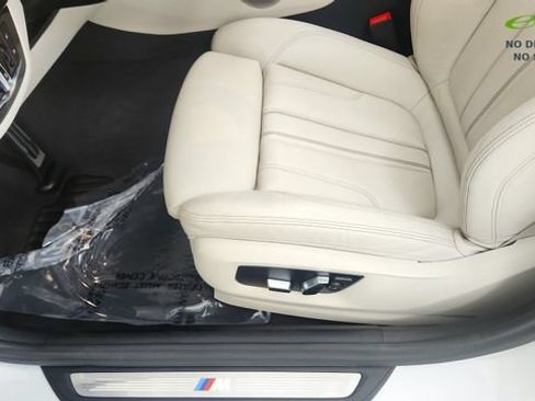 Used 2023 BMW 530i w/ M Sport Package RWD image 32