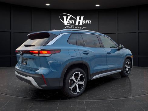 New 2026 Volkswagen Tiguan SE image 3